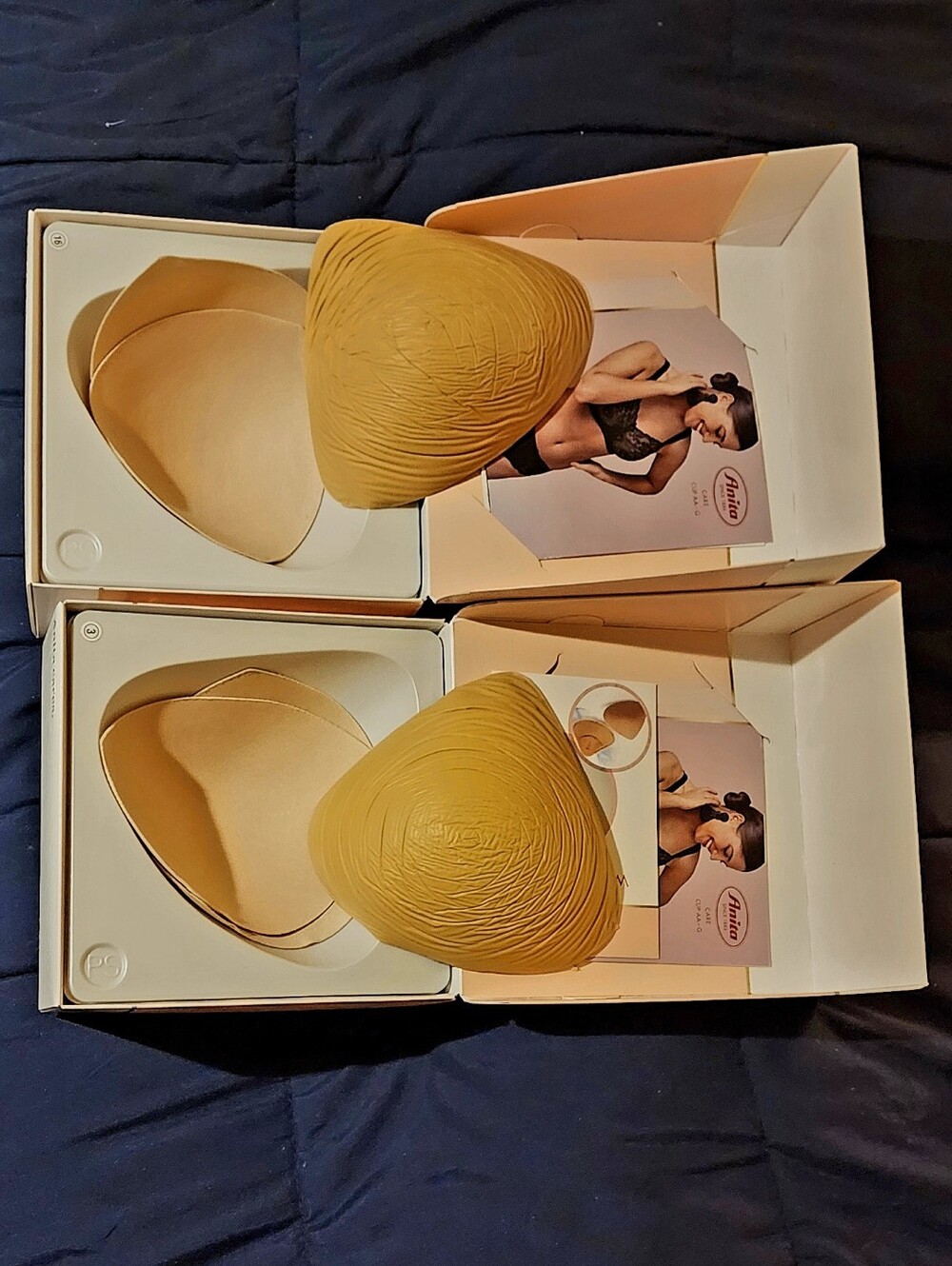 NIB Anita Care Valance 1052X Lightweight Breast Forms Mastectomy Prosthetic Set